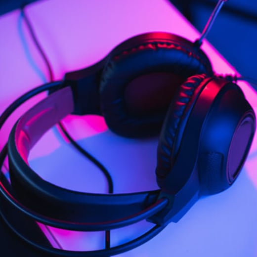 Headphone-with-mic2